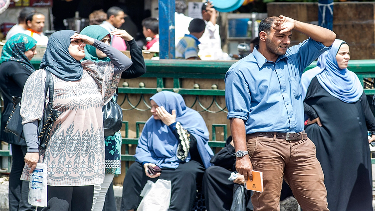 الأرصاد تحذر من موجة شديدة الحرارة تبدأ الثلاثاء وتستمر 5 أيام